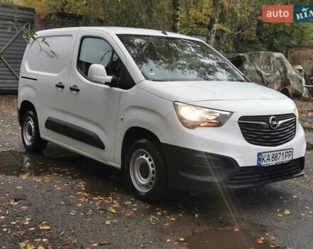 Білий Опель Combo Cargo, об'ємом двигуна 1.5 л та пробігом 79 тис. км за 8000 $, фото 2 на Automoto.ua