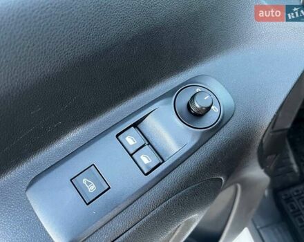 Белый Опель Combo Cargo, объемом двигателя 1.5 л и пробегом 126 тыс. км за 13300 $, фото 19 на Automoto.ua