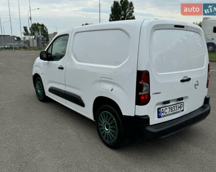 Белый Опель Combo Cargo, объемом двигателя 1.5 л и пробегом 108 тыс. км за 10950 $, фото 6 на Automoto.ua