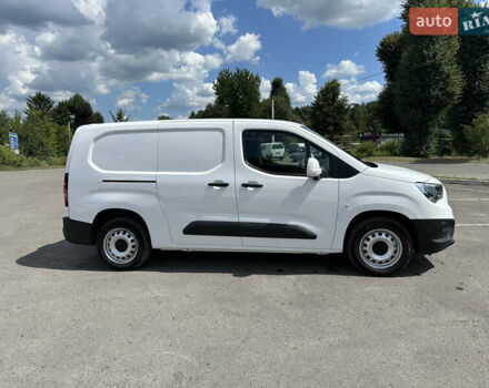 Белый Опель Combo Cargo, объемом двигателя 0 л и пробегом 147 тыс. км за 12500 $, фото 9 на Automoto.ua