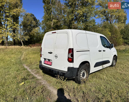 Белый Опель Combo Cargo, объемом двигателя 0 л и пробегом 124 тыс. км за 11995 $, фото 7 на Automoto.ua