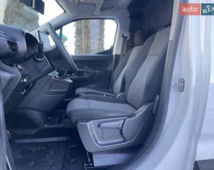 Білий Опель Combo Cargo, об'ємом двигуна 1.5 л та пробігом 140 тис. км за 12900 $, фото 27 на Automoto.ua