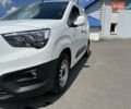 Белый Опель Combo Cargo, объемом двигателя 0 л и пробегом 147 тыс. км за 12500 $, фото 7 на Automoto.ua