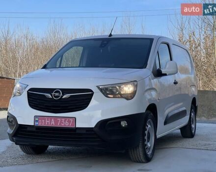 Білий Опель Combo Cargo, об'ємом двигуна 1.5 л та пробігом 140 тис. км за 12999 $, фото 9 на Automoto.ua