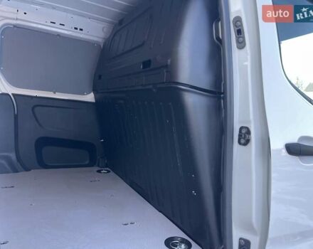 Білий Опель Combo Cargo, об'ємом двигуна 1.5 л та пробігом 140 тис. км за 12900 $, фото 41 на Automoto.ua