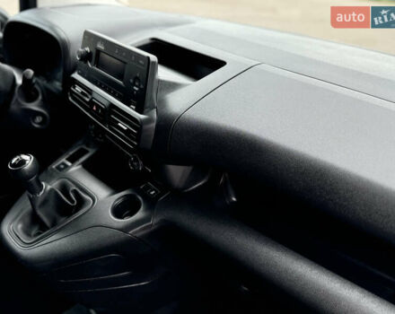 Белый Опель Combo Cargo, объемом двигателя 1.5 л и пробегом 108 тыс. км за 10950 $, фото 18 на Automoto.ua