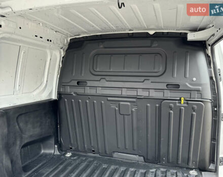 Белый Опель Combo Cargo, объемом двигателя 1.5 л и пробегом 108 тыс. км за 10950 $, фото 11 на Automoto.ua