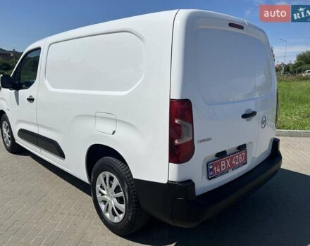 Белый Опель Combo Cargo, объемом двигателя 1.5 л и пробегом 98 тыс. км за 13999 $, фото 6 на Automoto.ua