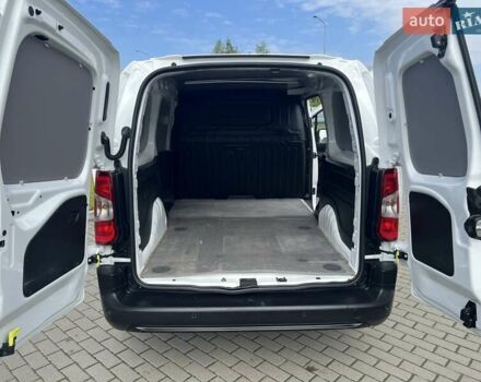 Белый Опель Combo Cargo, объемом двигателя 1.5 л и пробегом 189 тыс. км за 13999 $, фото 8 на Automoto.ua
