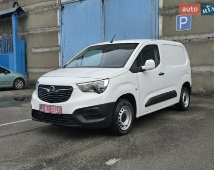 Белый Опель Combo Cargo, объемом двигателя 1.5 л и пробегом 100 тыс. км за 14900 $, фото 2 на Automoto.ua