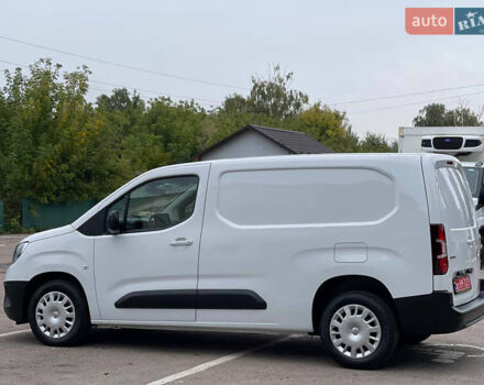 Белый Опель Combo Cargo, объемом двигателя 1.5 л и пробегом 230 тыс. км за 11800 $, фото 13 на Automoto.ua