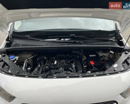 Білий Опель Combo Cargo, об'ємом двигуна 1.5 л та пробігом 60 тис. км за 13999 $, фото 7 на Automoto.ua