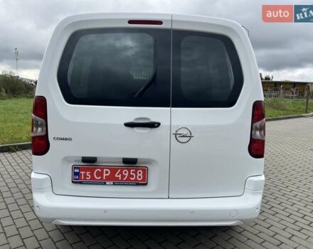 Білий Опель Combo Cargo, об'ємом двигуна 1.5 л та пробігом 60 тис. км за 13999 $, фото 6 на Automoto.ua