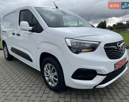 Білий Опель Combo Cargo, об'ємом двигуна 1.5 л та пробігом 60 тис. км за 13999 $, фото 1 на Automoto.ua