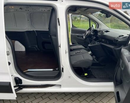 Білий Опель Combo Cargo, об'ємом двигуна 1.5 л та пробігом 60 тис. км за 13999 $, фото 11 на Automoto.ua