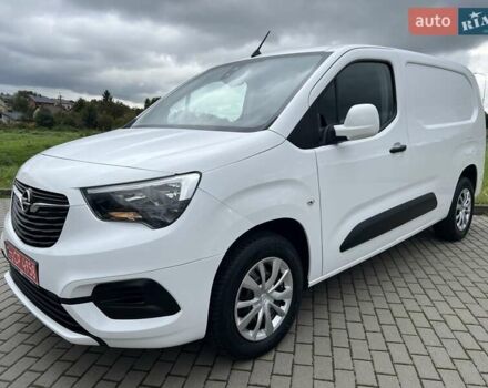 Білий Опель Combo Cargo, об'ємом двигуна 1.5 л та пробігом 60 тис. км за 13999 $, фото 4 на Automoto.ua
