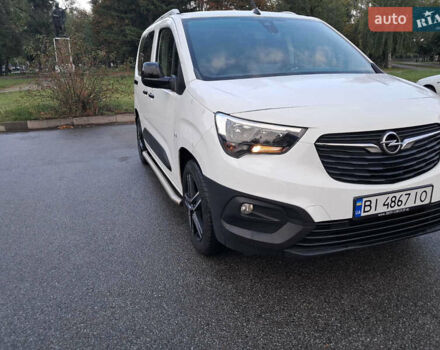 Опель Combo Cargo 2022 в Гадяче на Automoto.ua Белый Опель Combo Cargo, объемом двигателя 1.5 л и пробегом 120 тыс. км за 15750 $, фото 7 на Automoto.ua
