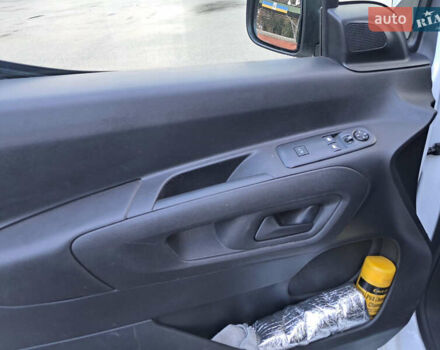 Опель Combo Cargo 2022 в Гадяче на Automoto.ua Белый Опель Combo Cargo, объемом двигателя 1.5 л и пробегом 120 тыс. км за 15750 $, фото 10 на Automoto.ua