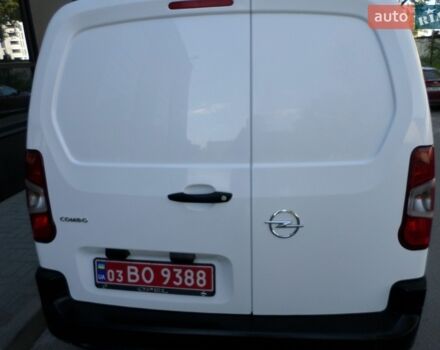 Білий Опель Combo Cargo, об'ємом двигуна 1.6 л та пробігом 215 тис. км за 15400 $, фото 16 на Automoto.ua