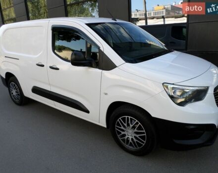 Білий Опель Combo Cargo, об'ємом двигуна 1.6 л та пробігом 215 тис. км за 15400 $, фото 11 на Automoto.ua