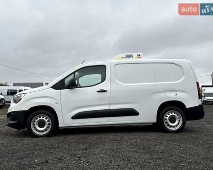 Белый Опель Combo Cargo, объемом двигателя 1.5 л и пробегом 96 тыс. км за 21500 $, фото 11 на Automoto.ua