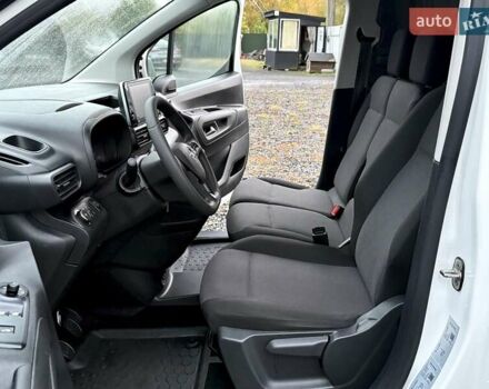 Белый Опель Combo Cargo, объемом двигателя 1.5 л и пробегом 96 тыс. км за 21500 $, фото 42 на Automoto.ua