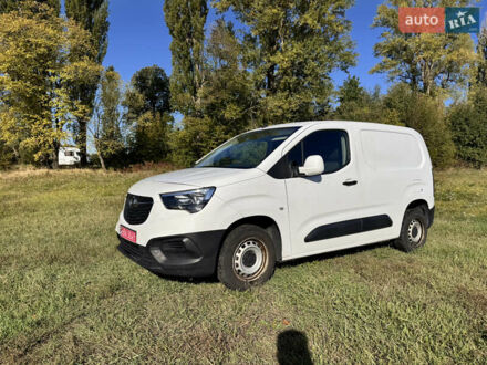 Білий Опель Combo Cargo, об'ємом двигуна 0 л та пробігом 124 тис. км за 11995 $, фото 1 на Automoto.ua