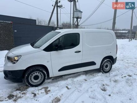 Белый Опель Combo Cargo, объемом двигателя 1.5 л и пробегом 152 тыс. км за 11200 $, фото 1 на Automoto.ua