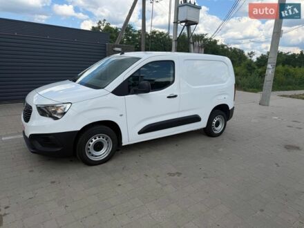 Білий Опель Combo Cargo, об'ємом двигуна 1.5 л та пробігом 159 тис. км за 11200 $, фото 1 на Automoto.ua