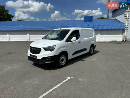 Опель Combo Cargo 2020 в Радивилове на Automoto.ua Белый Опель Combo Cargo, объемом двигателя 0 л и пробегом 147 тыс. км за 12500 $, фото 1 на Automoto.ua