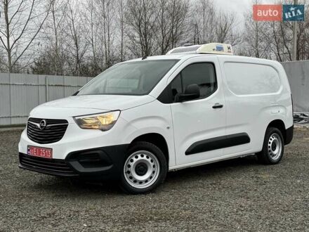 Опель Combo Cargo 2022 в Киеве на Automoto.ua Белый Опель Combo Cargo, объемом двигателя 1.5 л и пробегом 96 тыс. км за 21500 $, фото 1 на Automoto.ua