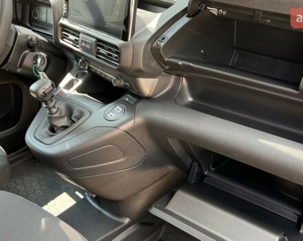 купить новое авто Опель Combo Cargo 2024 года от официального дилера OPEL VIPOS Опель фото