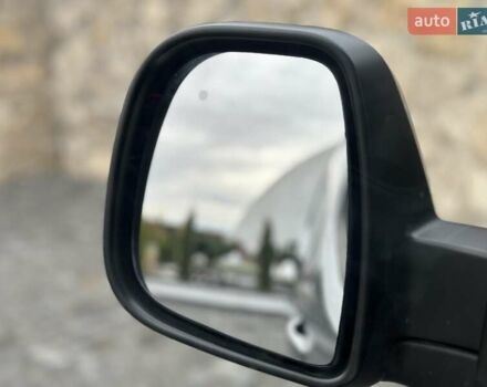 Серый Опель Combo Cargo, объемом двигателя 1.5 л и пробегом 300 тыс. км за 12500 $, фото 27 на Automoto.ua