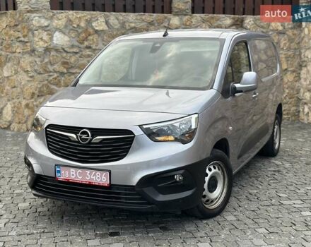 Серый Опель Combo Cargo, объемом двигателя 1.5 л и пробегом 300 тыс. км за 12500 $, фото 1 на Automoto.ua
