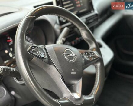 Серый Опель Combo Cargo, объемом двигателя 1.5 л и пробегом 300 тыс. км за 12500 $, фото 22 на Automoto.ua