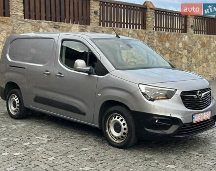 Серый Опель Combo Cargo, объемом двигателя 1.5 л и пробегом 300 тыс. км за 12500 $, фото 9 на Automoto.ua