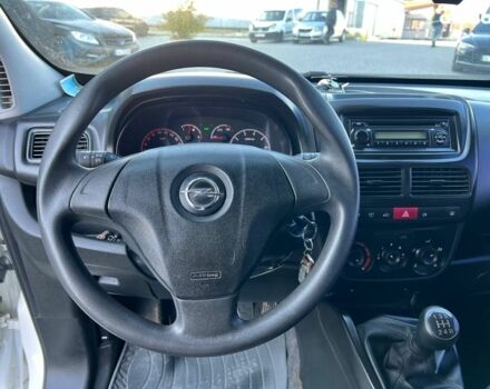 Опель Combo Life 2013 в Львове на Automoto.ua Белый Опель Combo Life, объемом двигателя 1.3 л и пробегом 242 тыс. км за 7990 $, фото 19 на Automoto.ua