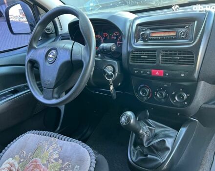 Опель Combo Life 2013 в Львове на Automoto.ua Белый Опель Combo Life, объемом двигателя 1.3 л и пробегом 242 тыс. км за 7990 $, фото 32 на Automoto.ua