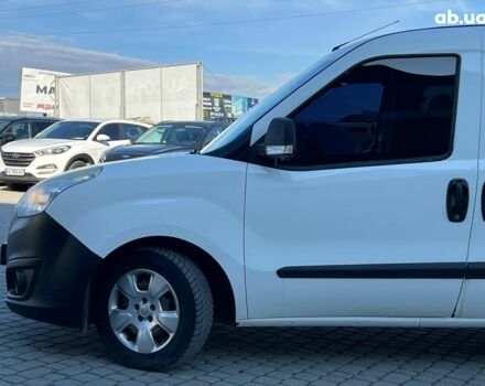 Опель Combo Life 2013 в Львове на Automoto.ua Белый Опель Combo Life, объемом двигателя 1.3 л и пробегом 242 тыс. км за 7990 $, фото 2 на Automoto.ua
