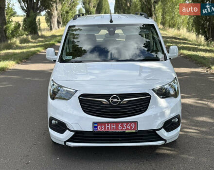 Белый Опель Combo Life, объемом двигателя 1.5 л и пробегом 174 тыс. км за 13900 $, фото 7 на Automoto.ua