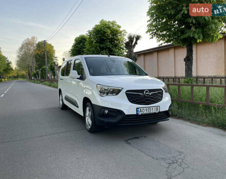 Білий Опель Combo Life, об'ємом двигуна 1.5 л та пробігом 142 тис. км за 16500 $, фото 4 на Automoto.ua