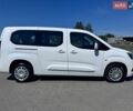 Белый Опель Combo Life, объемом двигателя 1.5 л и пробегом 190 тыс. км за 13999 $, фото 1 на Automoto.ua