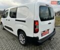 Белый Опель Combo Life, объемом двигателя 1.5 л и пробегом 130 тыс. км за 14999 $, фото 2 на Automoto.ua