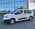 Белый Опель Combo Life, объемом двигателя 1.6 л и пробегом 34 тыс. км за 17100 $, фото 1 на Automoto.ua