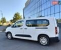 Белый Опель Combo Life, объемом двигателя 1.6 л и пробегом 34 тыс. км за 17200 $, фото 1 на Automoto.ua