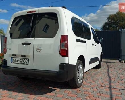 Білий Опель Combo Life, об'ємом двигуна 1.56 л та пробігом 106 тис. км за 18700 $, фото 10 на Automoto.ua