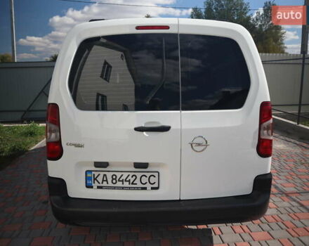 Білий Опель Combo Life, об'ємом двигуна 1.56 л та пробігом 106 тис. км за 18700 $, фото 11 на Automoto.ua