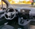 Белый Опель Combo Life, объемом двигателя 1.6 л и пробегом 34 тыс. км за 17350 $, фото 2 на Automoto.ua