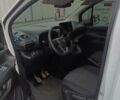 Белый Опель Combo Life, объемом двигателя 1.5 л и пробегом 75 тыс. км за 17800 $, фото 1 на Automoto.ua