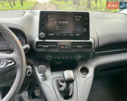 Белый Опель Combo Life, объемом двигателя 1.5 л и пробегом 78 тыс. км за 19500 $, фото 9 на Automoto.ua